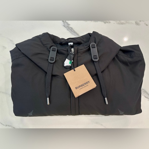 Burberry Equestrian Knight Printed Jacket - Picture 8 of 9